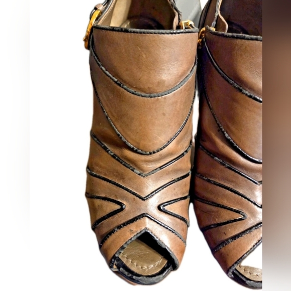 LOUIS VUITTON Boots Heel Leather Greige EU 35 / US Size 5 - Picture 12 of 14